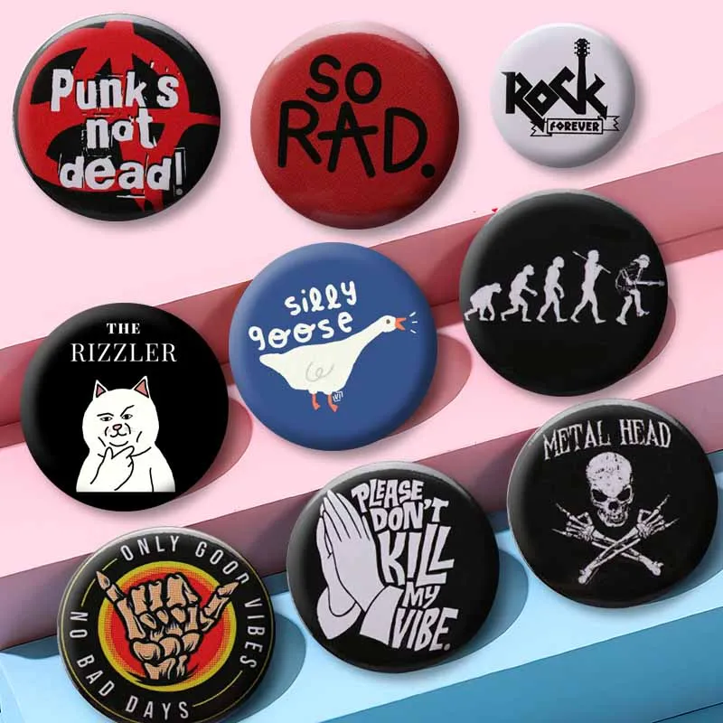 Creative Funny Animal Enamel Pins Punk Rock Style Badges Round Plastic Cartoon Brooch Clothes Backpack Accessories Jewelry Gifts