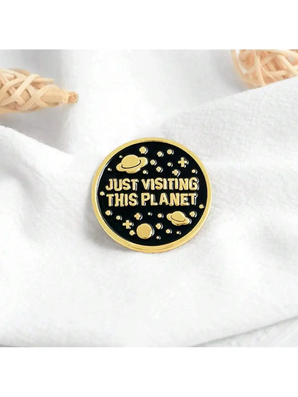 1pc Planet Creative Enamel Brooch - Unique Fashion Pin for Friends and Space Lovers