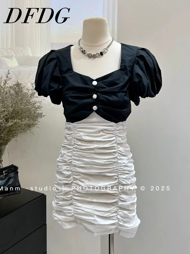 

DFDG женское весенне-летнее черно-белое лоскутное платье с пышными рукавами и рюшами, облегающее мини-вечеринка 2026, модное женственное модное платье