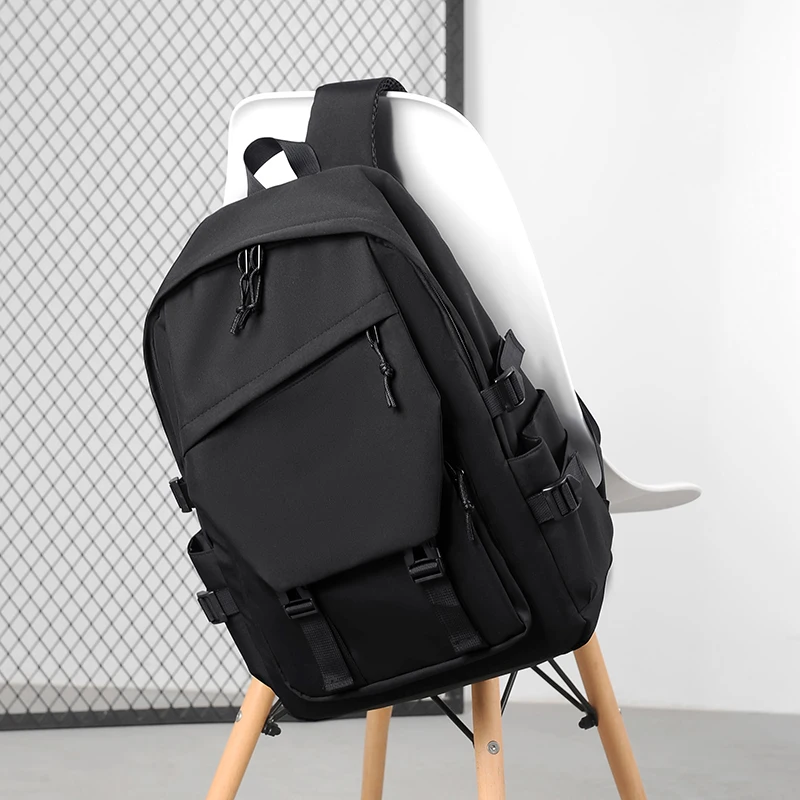Men's fashionable solid color backpack-lightweight and durable, suitable for sports,travel,and commuting,with laptop compartment