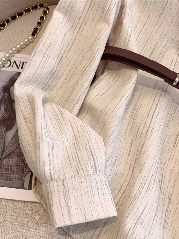 Moda Eleganckie Bluzki Wiosna I Jesień Leniwy Styl Dwuczęściowy Zestaw Koszule z Paskiem Regularne Topy Biurowe 2025 Odzież Damska