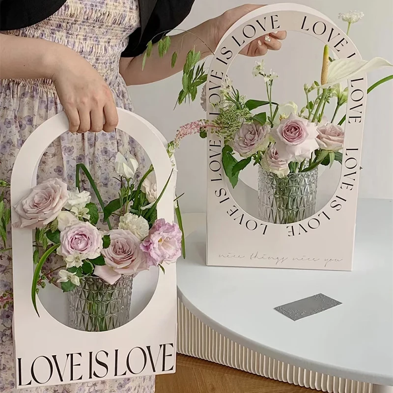 Double Sided Water Proof Kraft Paper Portable Flower Basket Bouquet Handle Carton Creative Bouquet Holiday Gift Wrapping Box