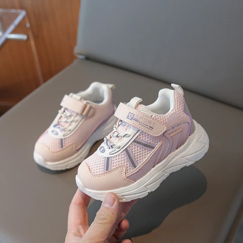 Skin-Friendly Kids Lightweight Athletic Running Shoes Breathable School Sports Shoes (Toddler/Little Kid/Big) Kid)