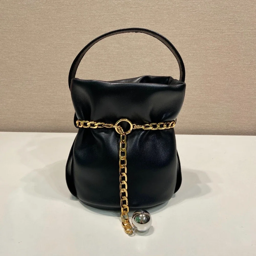 Luxury Designer Women's Bucket Bag High Quality Soft Leather Handbag Famous Brand Gold Chain Detail Fashion Shoulder Bags
