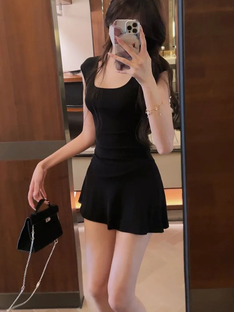 

Sultry Black Bodycon Dress For Women Figure-Flattering Tight Fit A-Line Mini Dress Unique Design Summer Sexy Vibe Short Sleeve