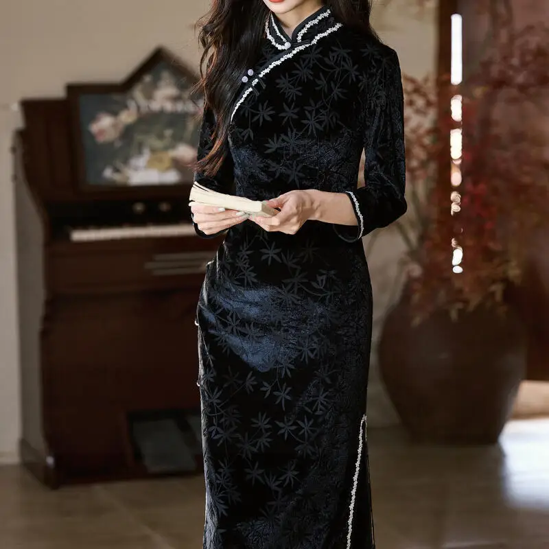 

Black Velour Qipao Autumn Winter New Chinese Dress Women Sexy Chesongam Tradition Mandarin Collar Qipao Print Vestidos Hanfu