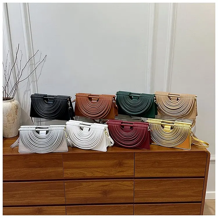 

Minimalist Unique Leisure Business Diaper Bag for Women Stylish Vintage Fashionable Leather Tote with Designer Logo