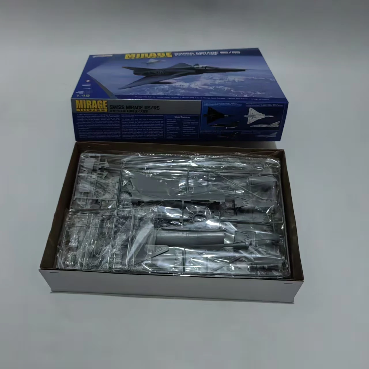Mirage III S/RS Swiss Military Fighter Jet 1/48 Kinetic K48058 Plastic Scale Model For Hobby Enthusiasts