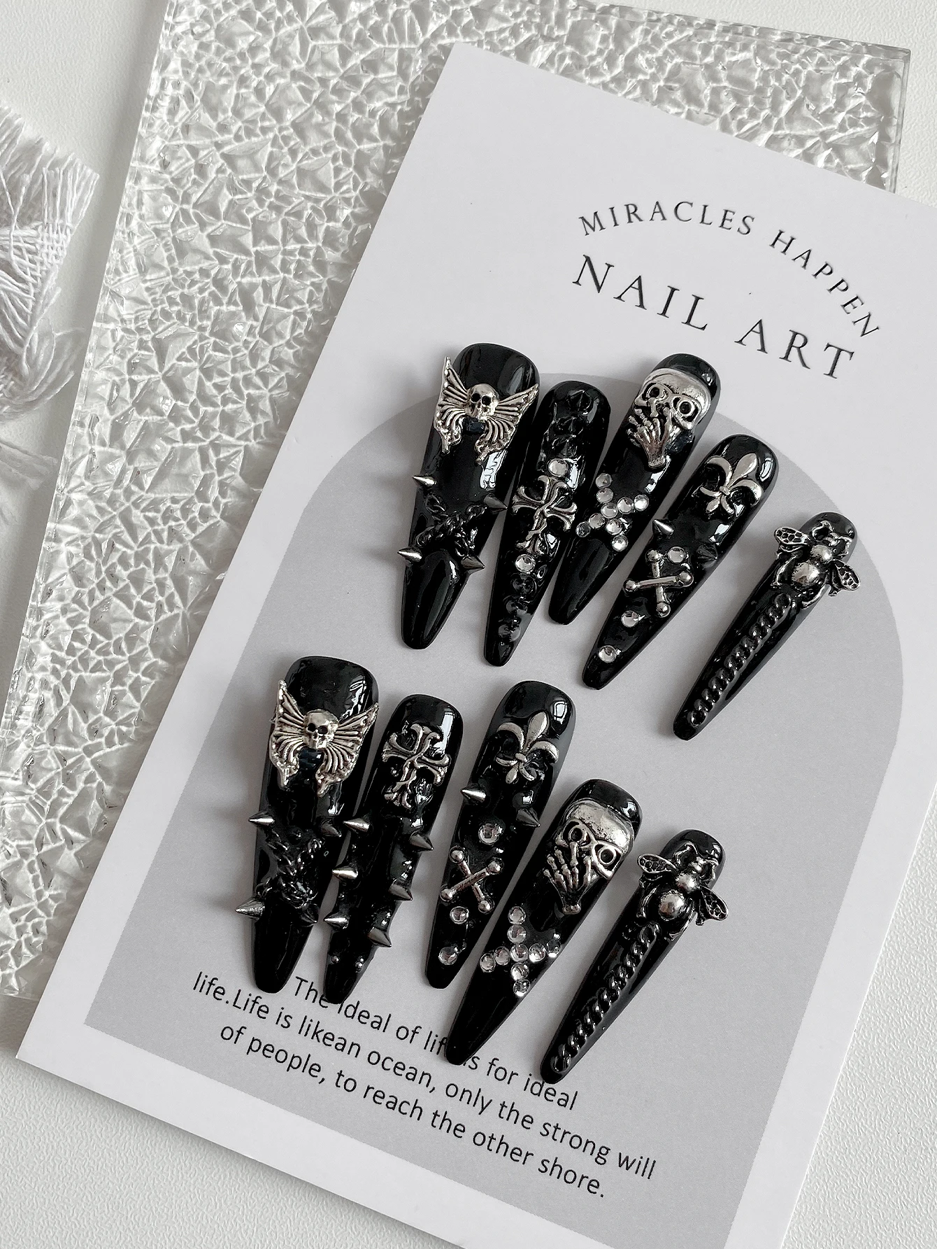 Long Stiletto Press On Nails, Glossy Black Punk False Nails, Decorated with 3D Metal Skull, Bee, Cross & Rivet Ornaments