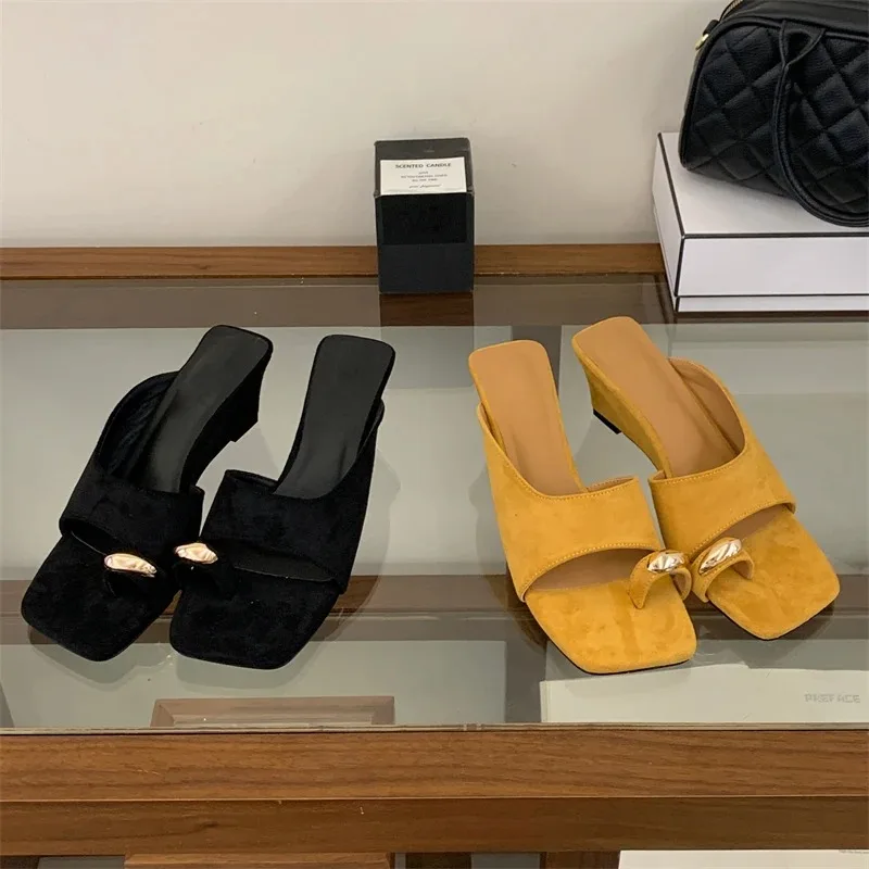

Aneikeh Fashion Comfortable Women Suede Clip Toe Wedge Heel Sandals Metal Decor Square Toe Summer Slippers Zapatos De Mujer