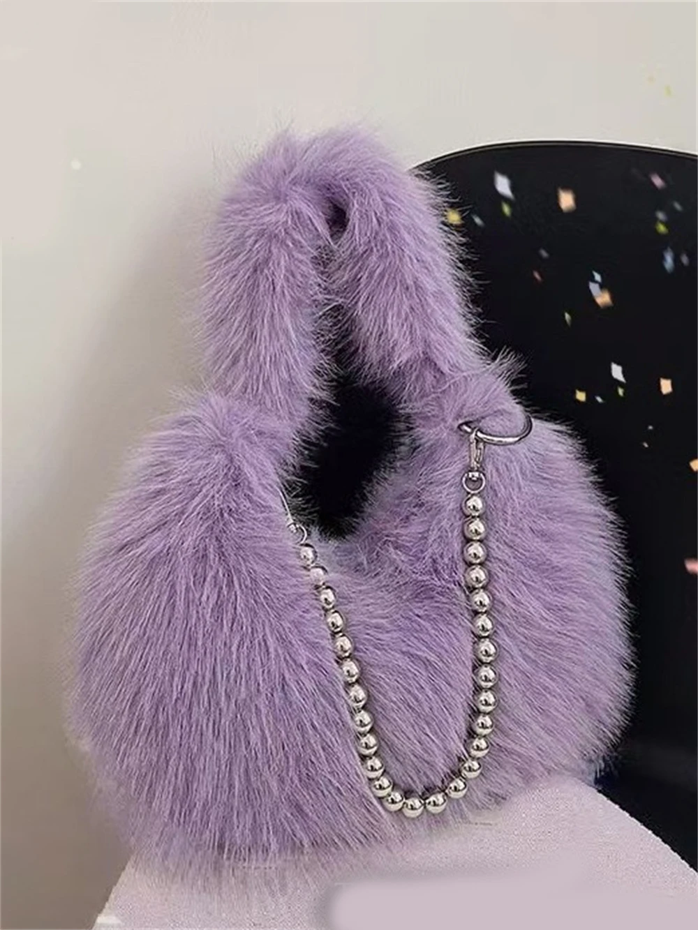 Autumn Winter Furry Shoulder Bag Faux Fox Fur Underarm Bag Women's Fashion Chic Pearl Chain Plush Tote Handbag Ladies Coin Purse