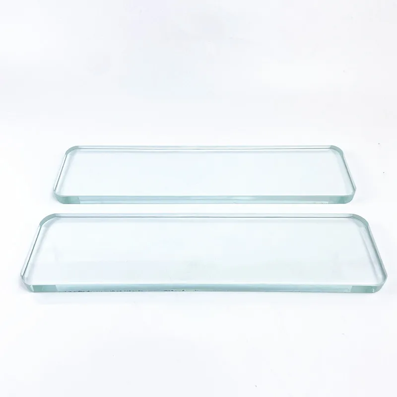 Op maat gemaakt boogvormig borosilicaat transparant glas, rechthoekig kijkglas lengte 467,3 mm, breedte 120,7 mm, dikte 19 mm, R16 mm TYPE