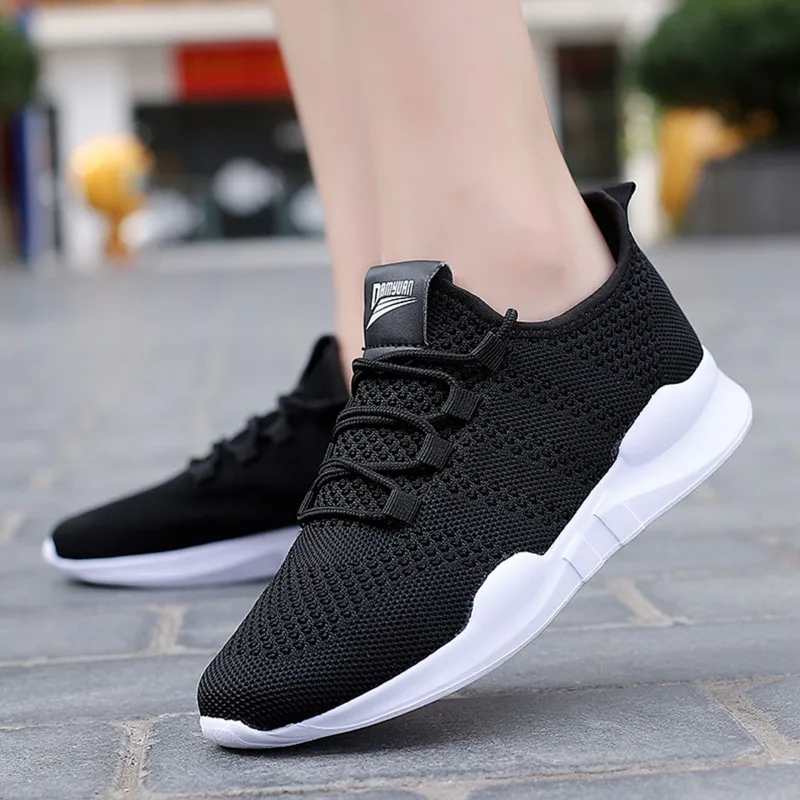 Fujeak Women Running Shoes Breathable Sneakers design Tennis Trainers Lightweight Casual Sports Male Lace-up Anti-slip Shoes