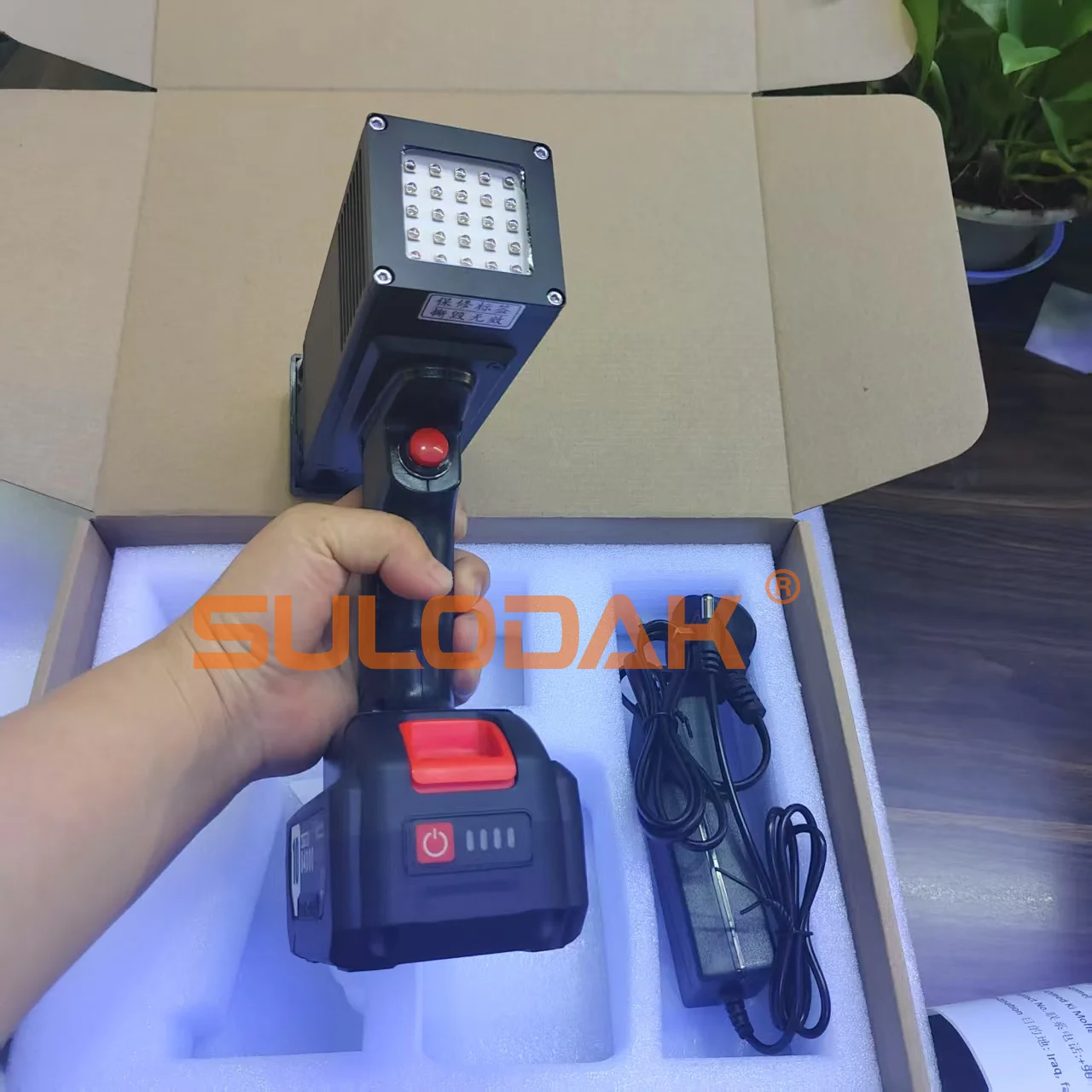 

Portable Automotive Sheet Metal Wireless Curing Lamp Paint Spraying Car Paint Flaw Detection Rechargeable Ultraviolet UV Lamp