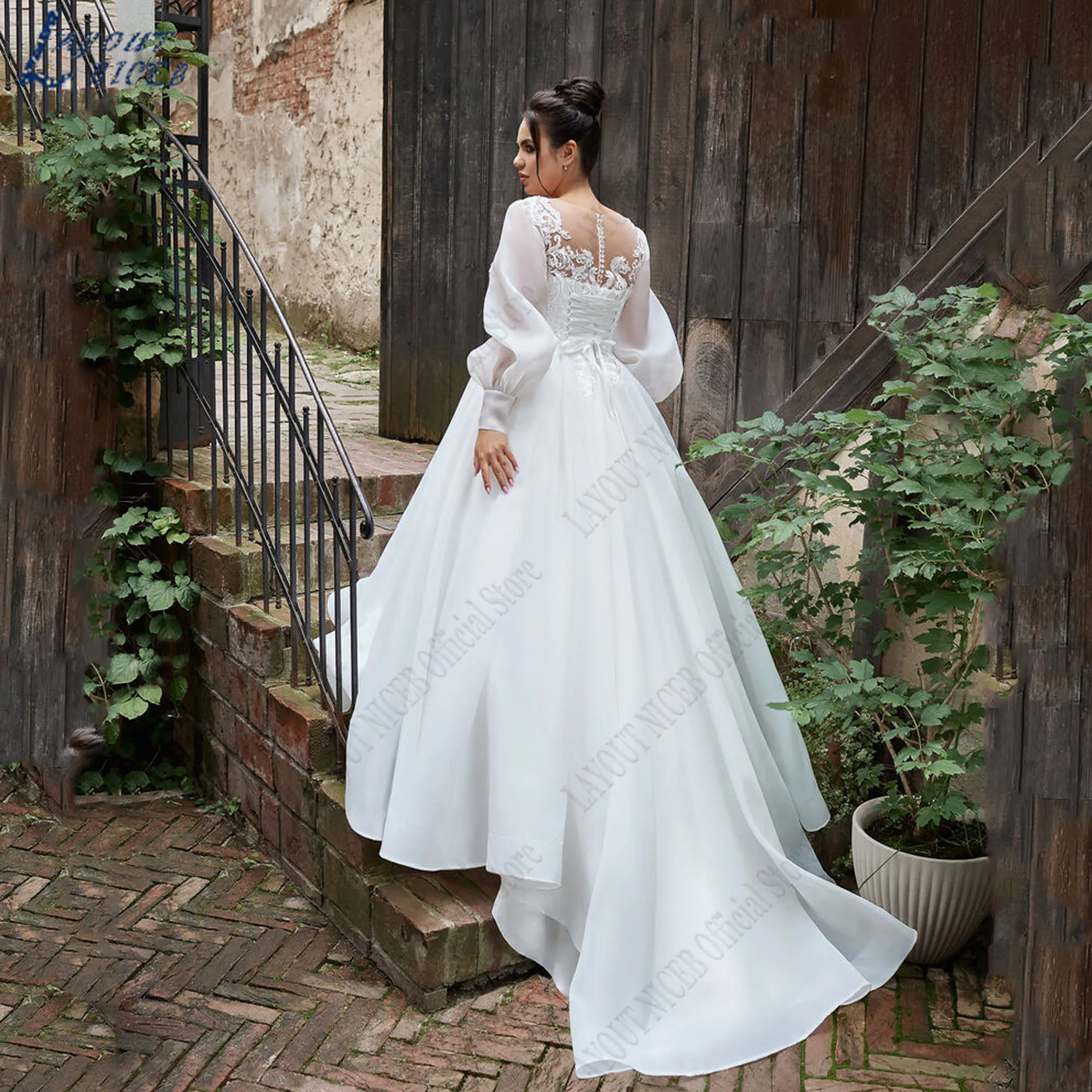 LAYOUT NICEB Puff Sleeves Elegant Wedding Dress Woman Plus Size Scoop Neck Robe De Mariée Applique A-Line Lace Up Bride GownLAYOUT NICEB Puff Rękawy Elegancka Suknia Ślubna Kobieta Plus Rozmiar Dekolt Robe De Mariée Ap