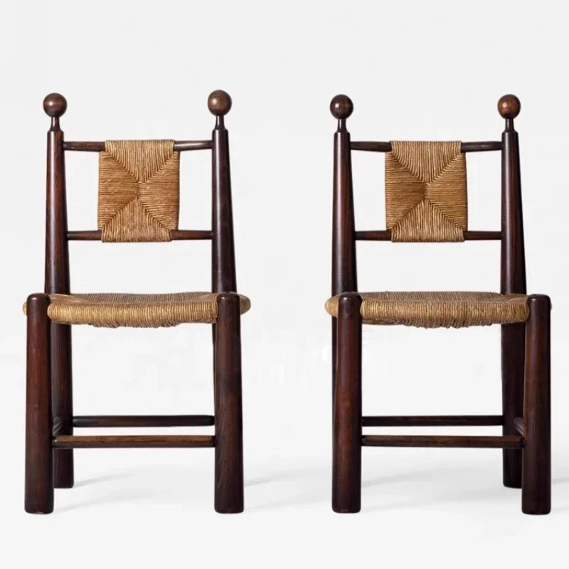 Französischer antiker Rattan-Esszimmerstuhl, Homestay-Café-Freizeitstuhl aus massivem Holz im Retro-Rattan-Stil