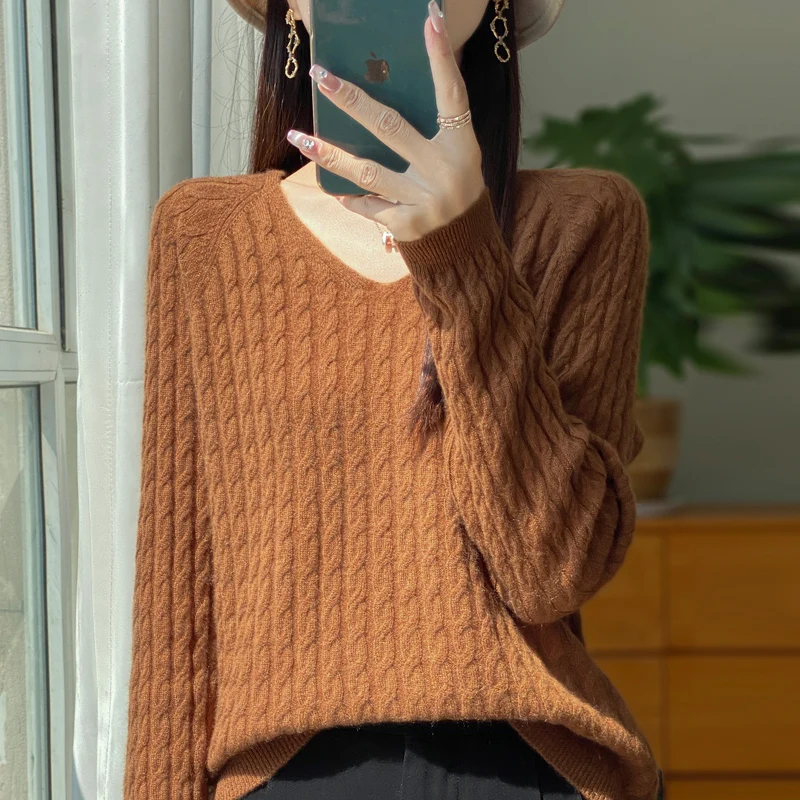 2024 autumn and winter new women's V-neck knitted pure wool versatile slimming wool sweater