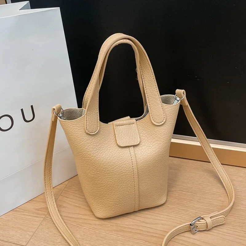 

Fashionable Trendy Diaper Bags For Women Designer Leather Messenger Bag Vintage Crossbody Bag Elegant Large Capacity Shoulder