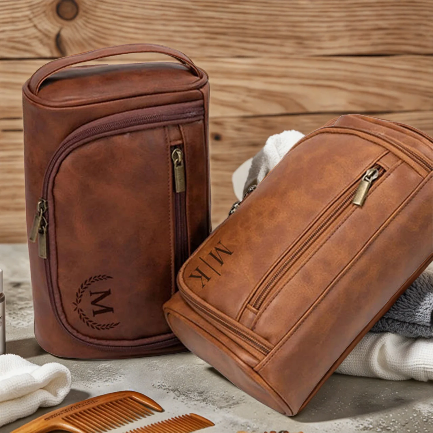 

Personalized Toiletry Bag Retro PU Leather Travel Organizer Unisex Cosmetic Bag Gift for Men's Birthday Anniversary