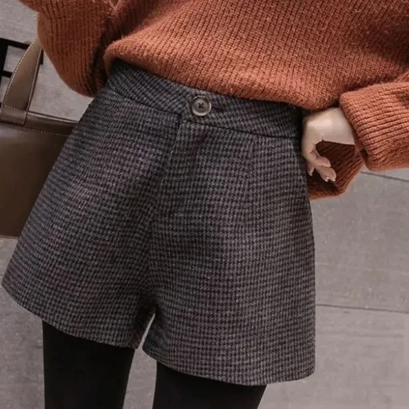Korean Fashion Autumn New Woolen Women Houndstooth Zipper Button Pockets Casual High Waist Loose Straight A-line Wide Leg Short