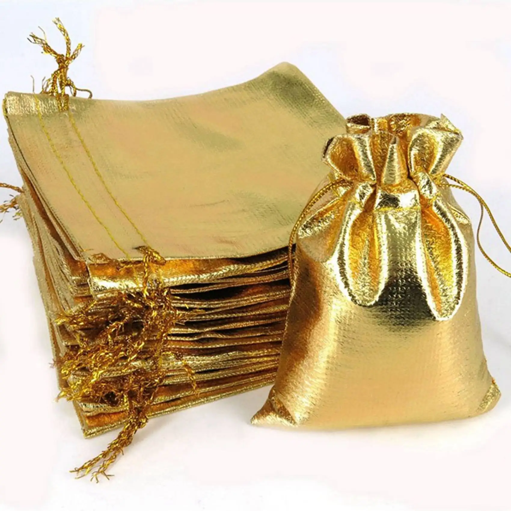 

A36T-100 Pcs Gold Foil Organza Bag & 6 Pcs Deer Napkin Rings