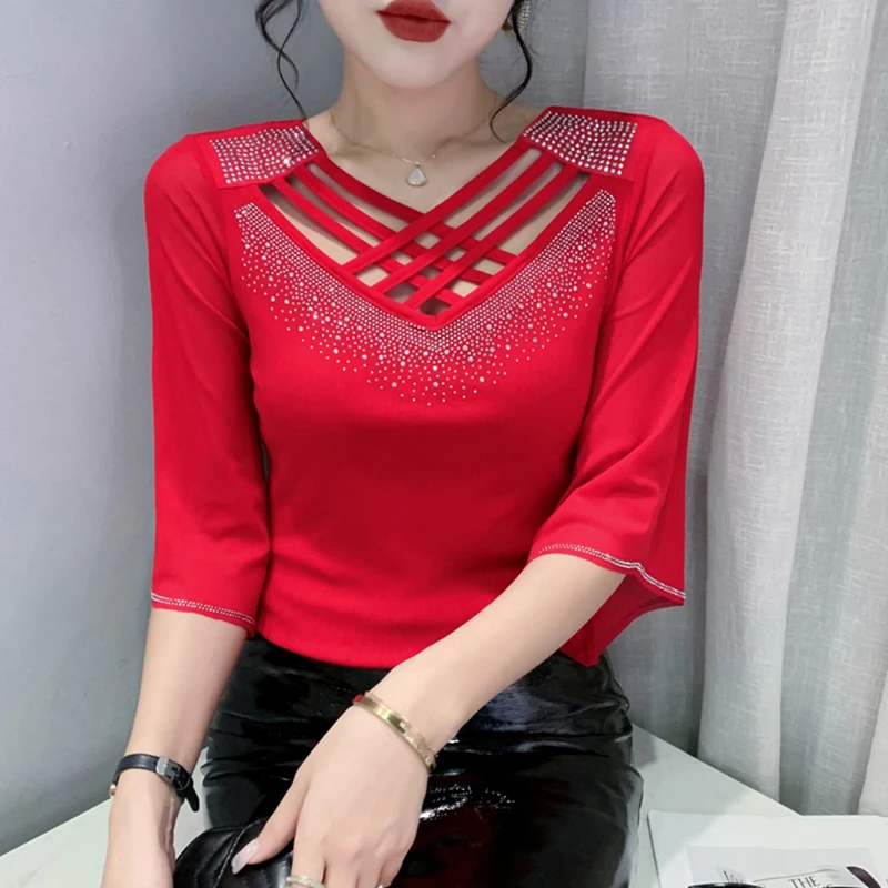 

Sexy Hollow out Cross V-Ne Me T-irt Women's 3/4 Sve Summer European Heavy Du Rhinestone Slimming Top Trendy irt