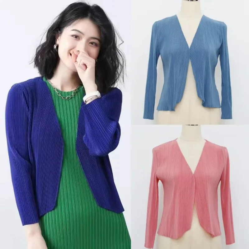 

2025 Miyake Pleated Jacket Women Plisse Cardigan Fall New Casual Texture Sense V-neck Thick Toothpick Peplum Temperament Tops