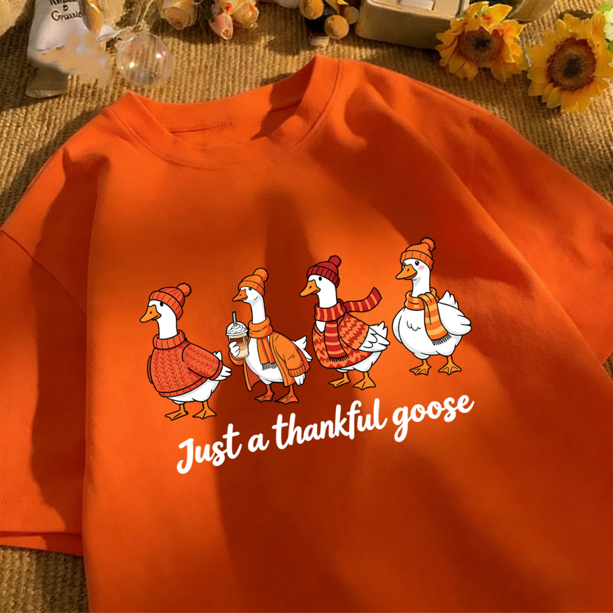 Just A Thankful Goose Design T-Shirt For Men Summer Fashion Retro Tee Loose Basics Clothing Unisex Cotton O-Neck Short Sleeve