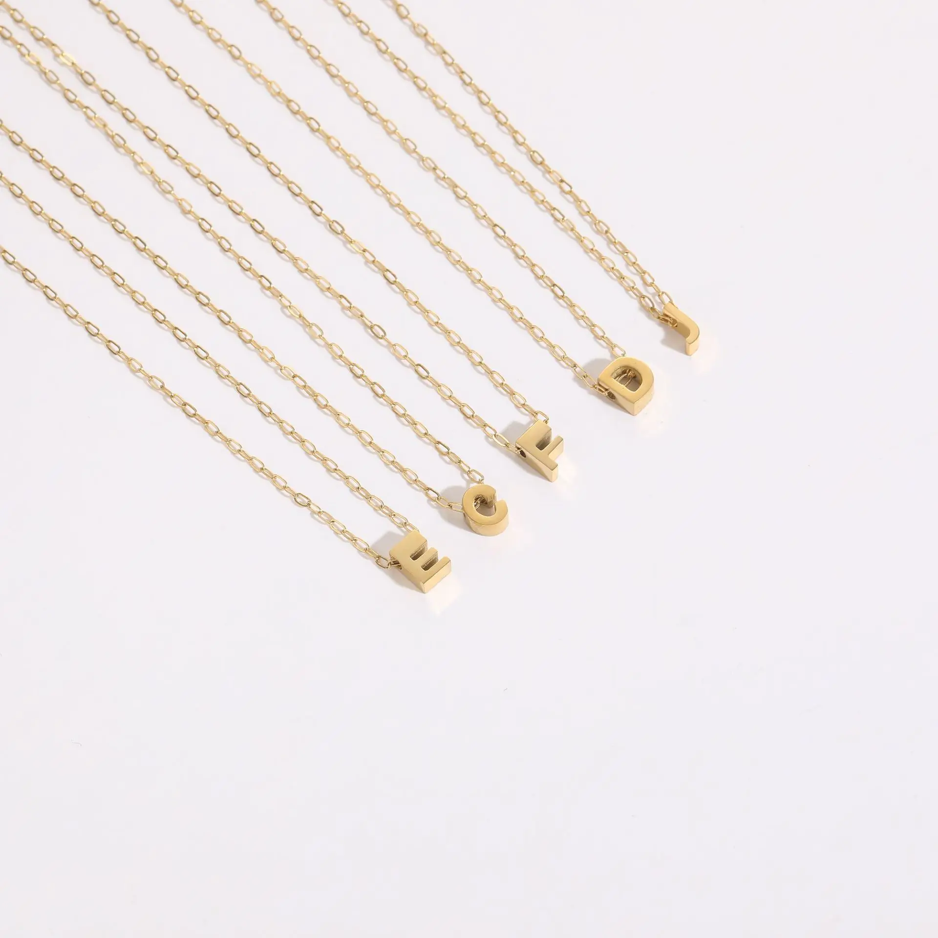 2023 New Fashion Women Ins 26 Initial Letter Pendant Paper Clips Chain Necklace Women Simple Letter Pendant Necklace Jewelry image 2