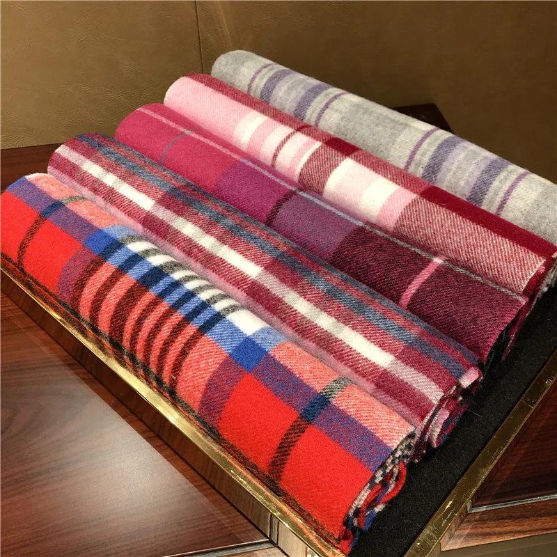 100% Wool Scarf for Women and Men British Style Tartan Plaid Cashmere Scarves with Tassels Female Neck Scarf Shawl 2024 Foulard