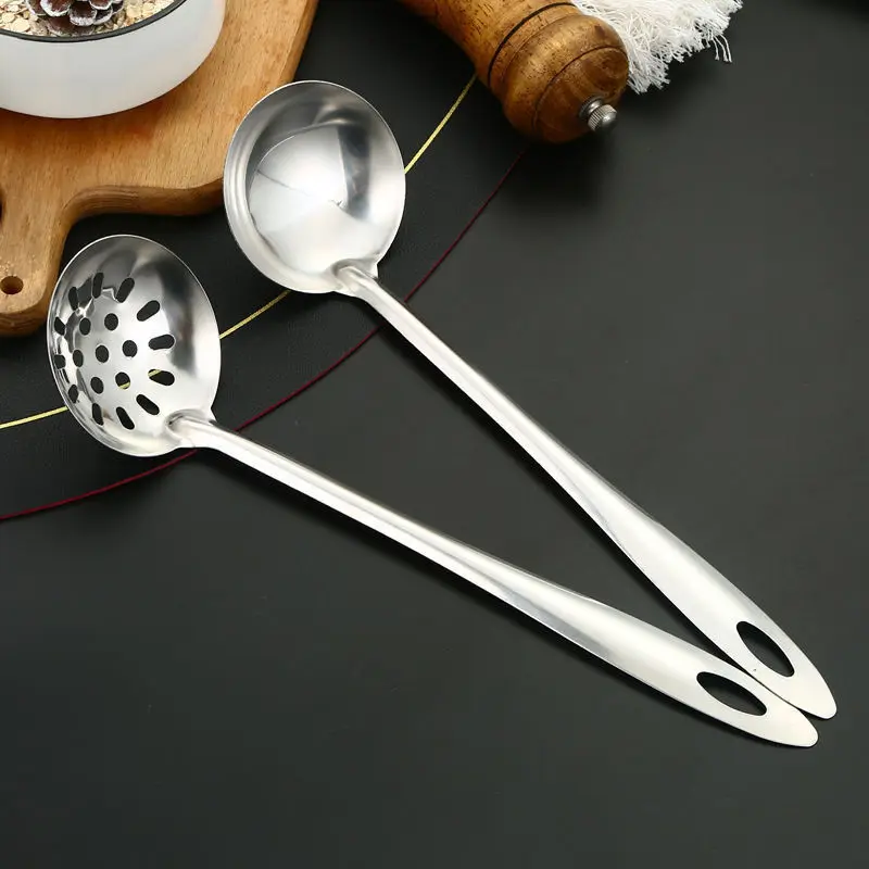 Suppenkellen-Set aus Edelstahl – extra dicker und langer Griff, großer Servierlöffel für Hot-Pot-Suppen und Kochen – Detail 6