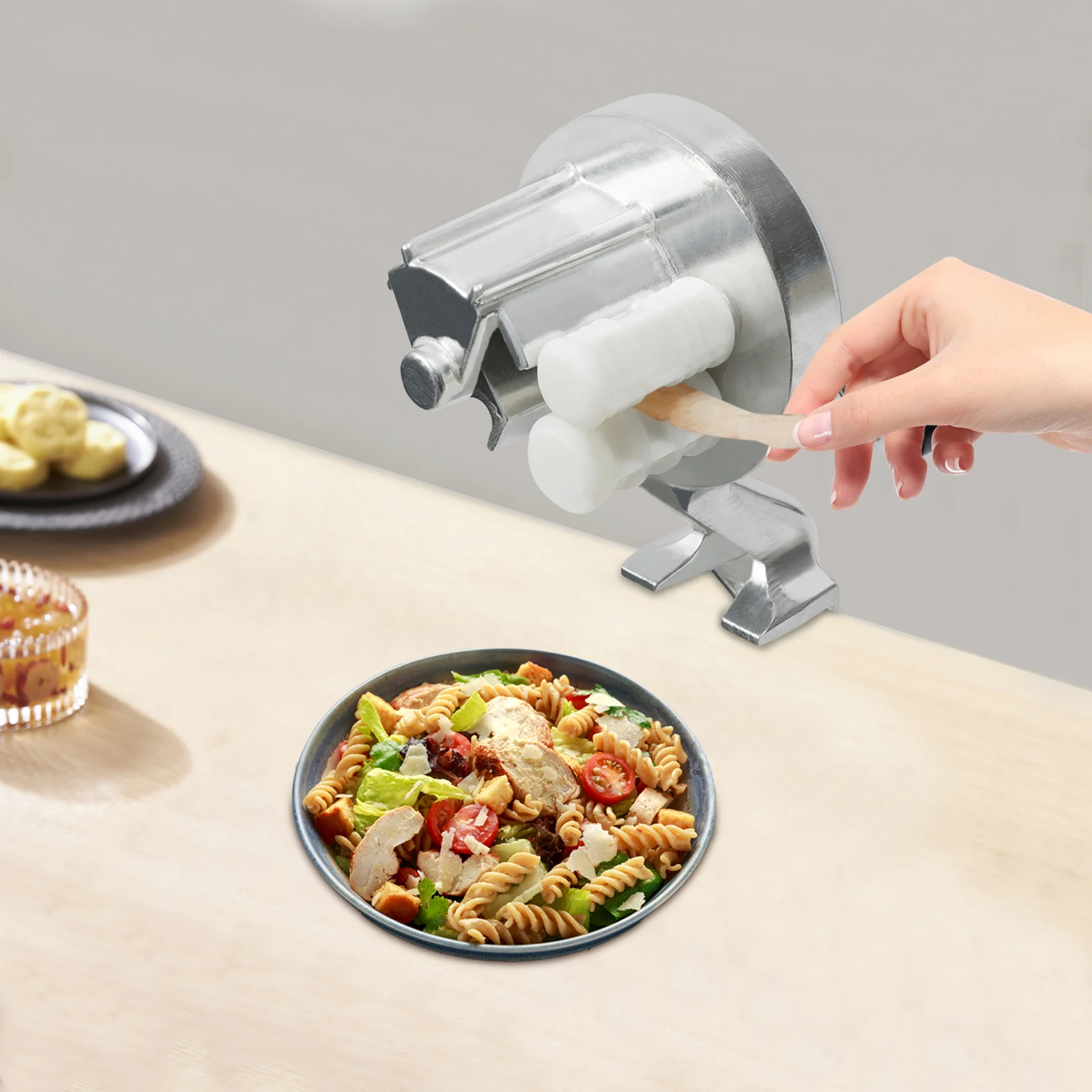 صانع كافاتيلي ماشين، مانويل جونوكشي كافاتيلي معكرونة سباغيتي صانعة النودلز مانويل نودل ماشين فور هاوسفانتن