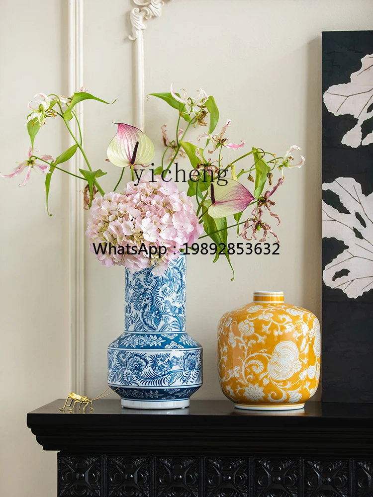 1  Blue and White Porcelain Vase Underglaze Artificial Painting High Temperature Ceramic Entrance Tabletop Decorative Ornament