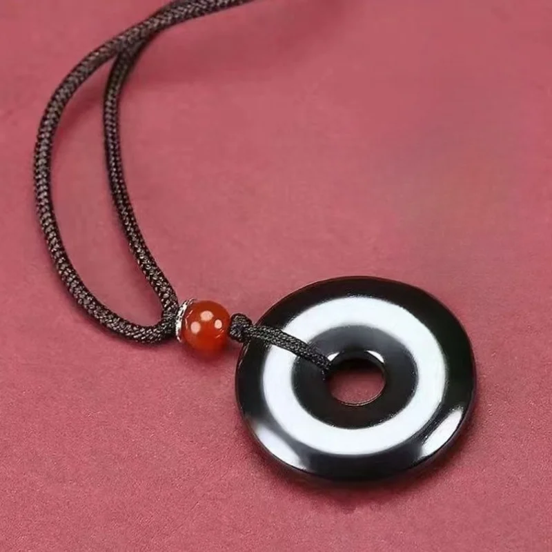 

Natural Terahertz Magnetic Pendant, Classic Fashion Men's and Women's Necklace Jewelry