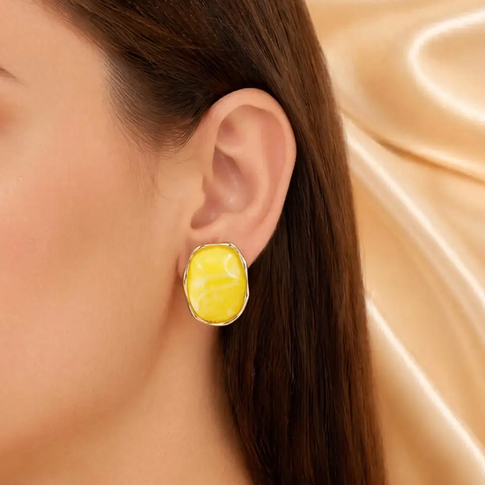 Gold Edge Resin Dangle Earrings Natural Healing Stone Stud Earrings for Women Gold Plated Oval Resin Jewelry Faux Spiritual