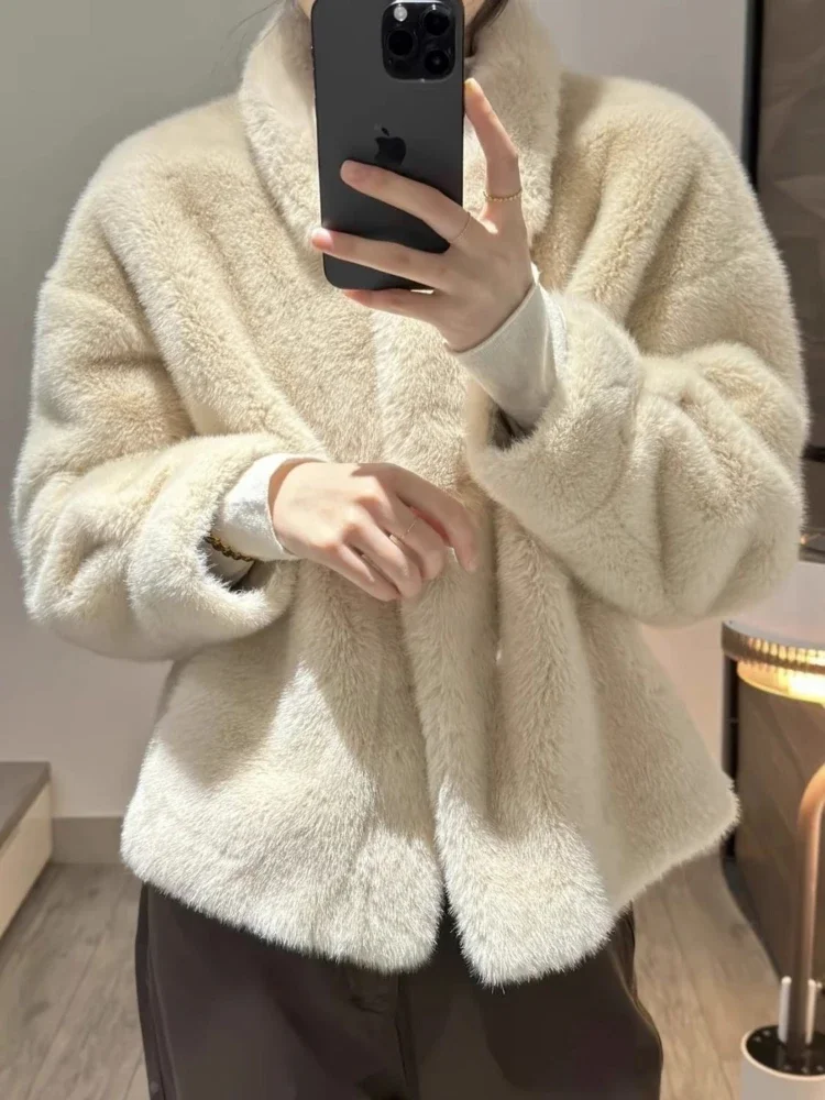 

Luxury High-end Winter Fur Coat Women Warm Faux Fur Jacket Long Sleeve Cardigan Fluffy Soft Short Tops Streetwear Casual Loose