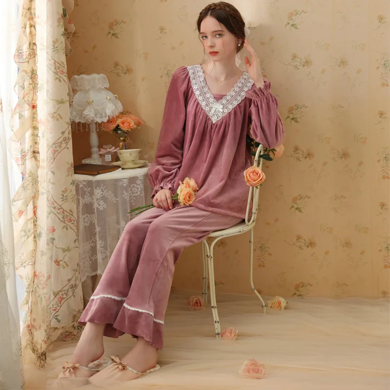 

Winter Long Sleeve Flannel Home Clothes Sexy V-Neck Lace Sleepwear Nightwear Princess Style Sweet Pajamas Girl Plush Thickened