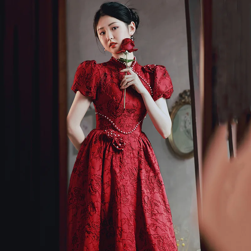 

Burgundy Chinese Style Dresses Elegant Puff Sleeve Qipao Improved Vestidos De Festa Bridal Qipao Lady Romantic Flower Cheongsams