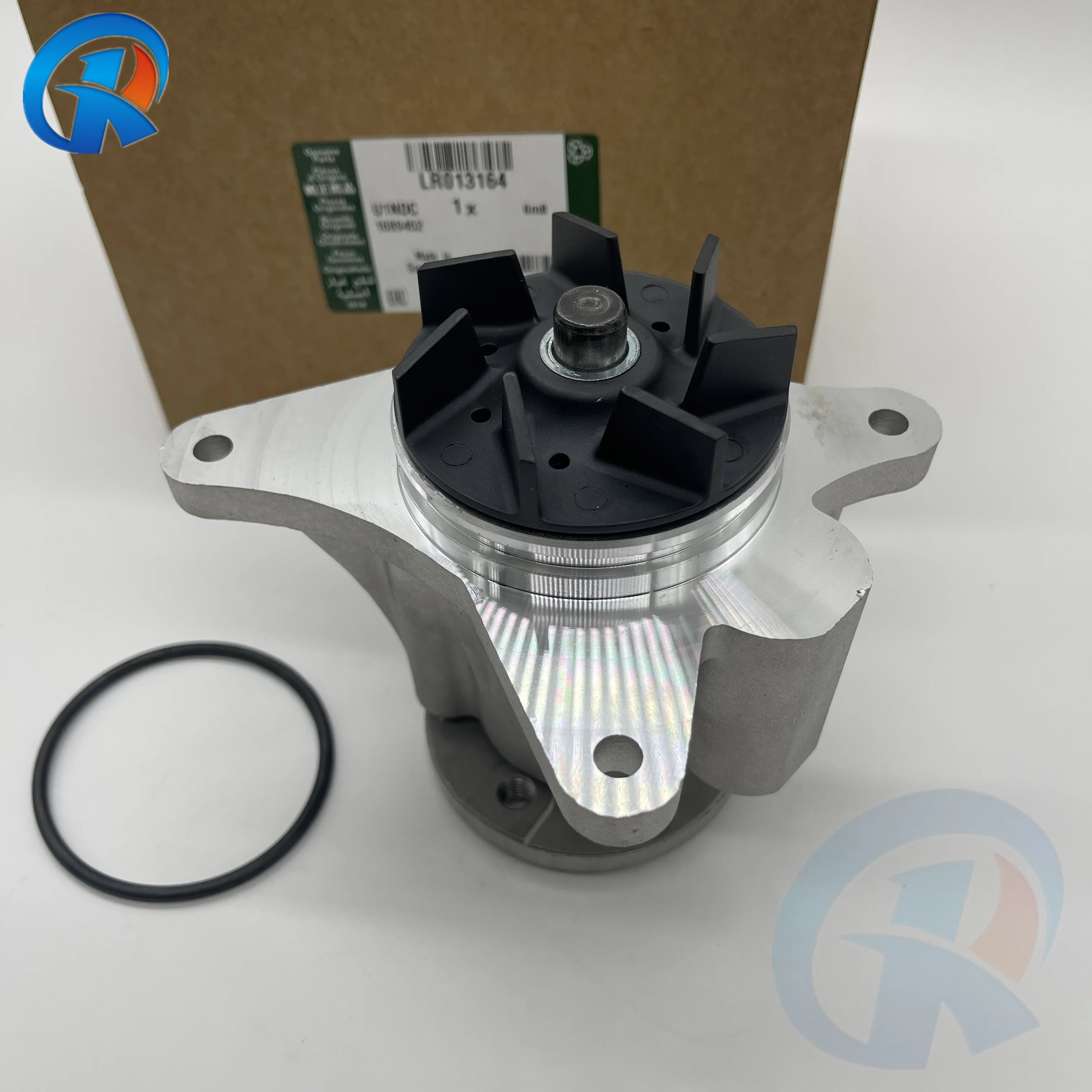 3.0L Diesel Engine Water Pump with seal for Land Rover Discovery LR4 Range Rover RR Sport Jaguar XF XJ DP734 C2C37771 LR013164