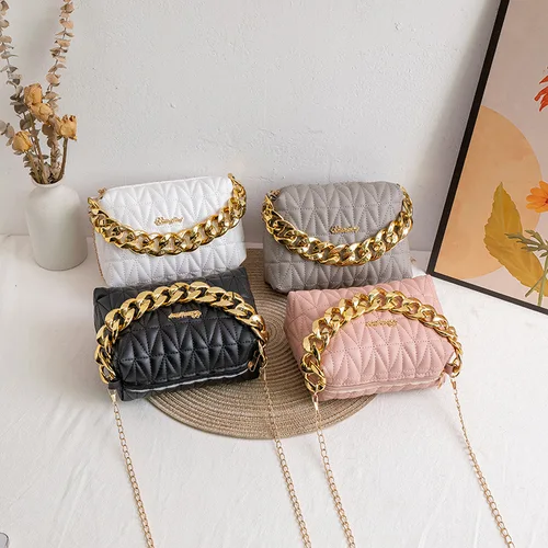 Imagen 2 del producto Bolso de mensajero de un hombro para mujer, bolsa de rombos, bolso de hombro bordado con cadena de moda, bolso de mano, Lingge, pequeño, cuadrado