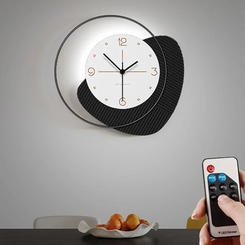 Personalized Living Room Wall Clock Free Light Aesthetic Luminous Clock Large Home Room Saat Interior Decoration