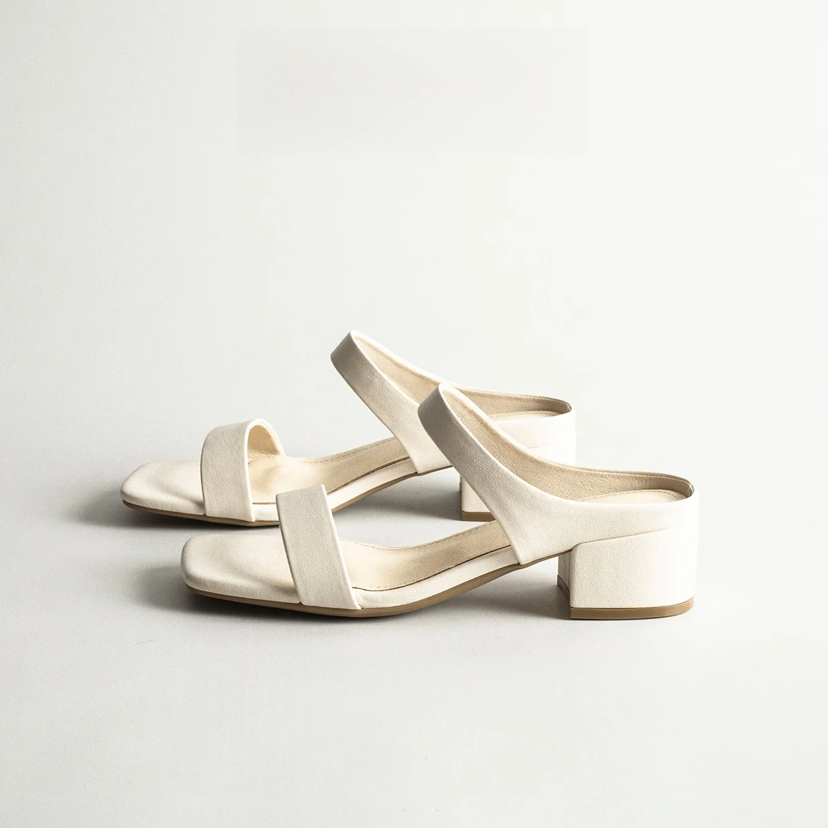Leather Thick Heel Open Toe Sandals Women Summer Outdoor Casual Fashion Beach One Strap Sandals Slip-On Shoes Comfortable