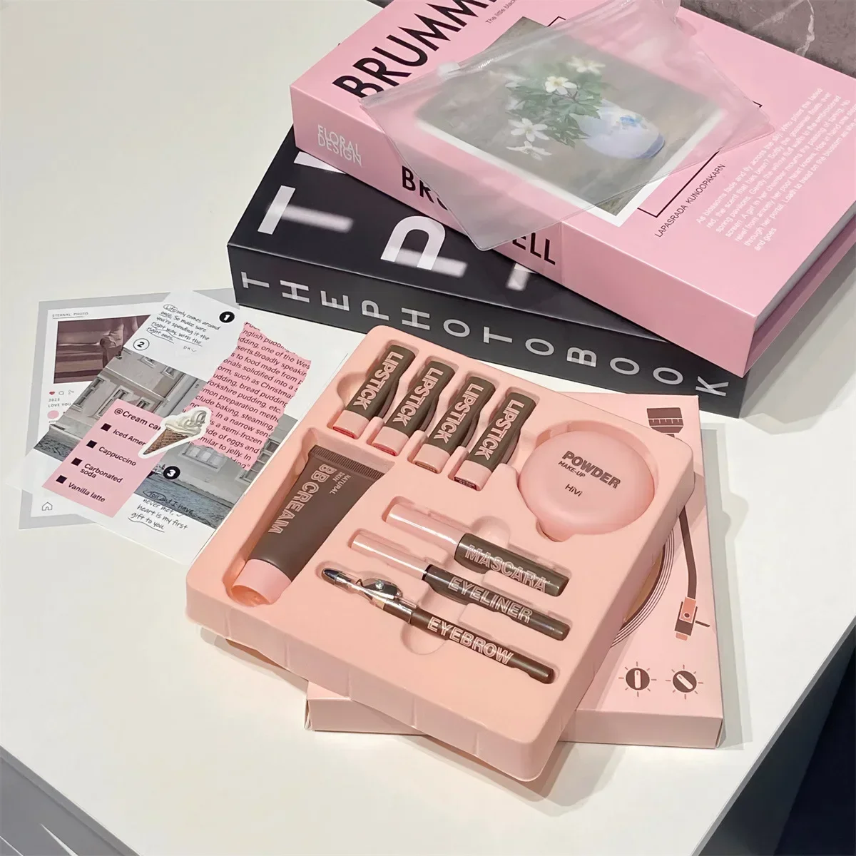 Zestaw upominkowy do makijażu Puder Klej Record Limited Szminka Eyeliner, Zestaw do makijażu All-in-One na Walentynki Kosmetyki do makijażu