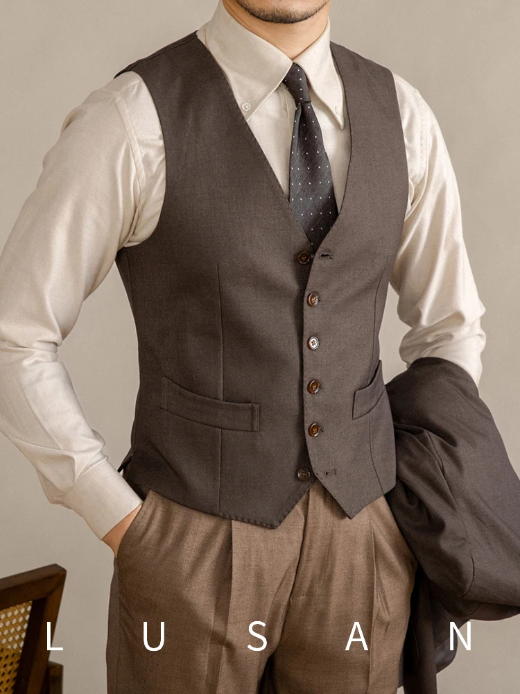 High-End Gentleman Retro Italian Collar Suit Vest Versatile Sleeveless Top Trendy Fashionable Man