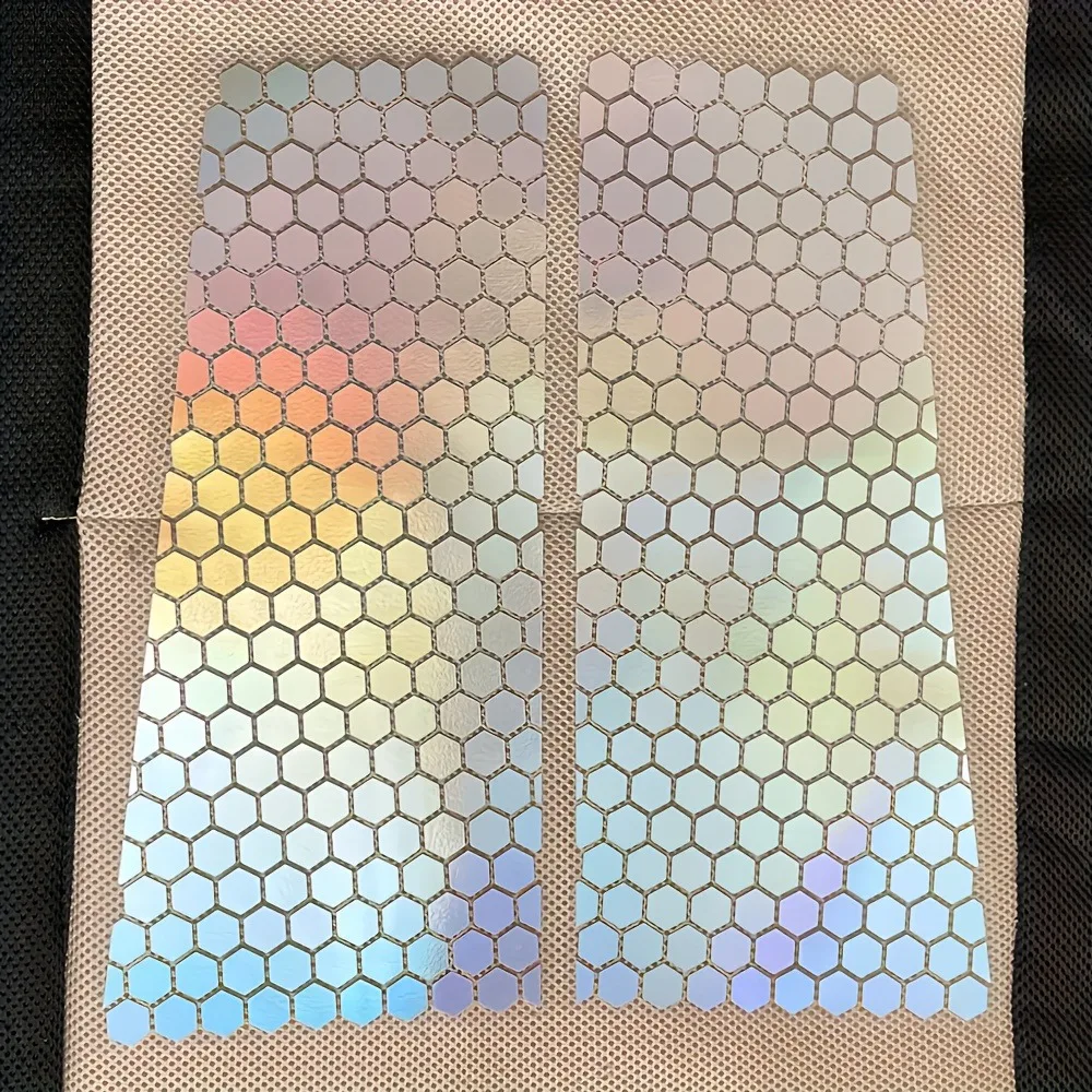 ملصقات بنمط قرص العسل من الفينيل لنافذة السيارات ملصقات فنية من الفينيل بنمط فني لجسم السيارة مقاومة للماء