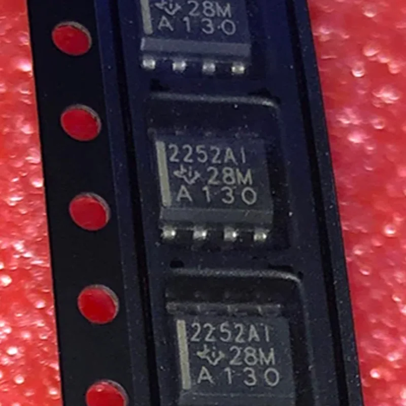 

5 Brand New Original Tlc2252Aidr Silk Screen 2252Ai Soic-8 Operational Amplifier Chips Low-Power Op Amp Ics