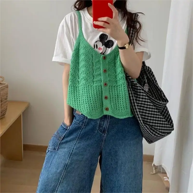 Hollow Single-breasted Knitted Suspender in Autumn Layered Age-reducing Sweater Short Wavy Vest Vest