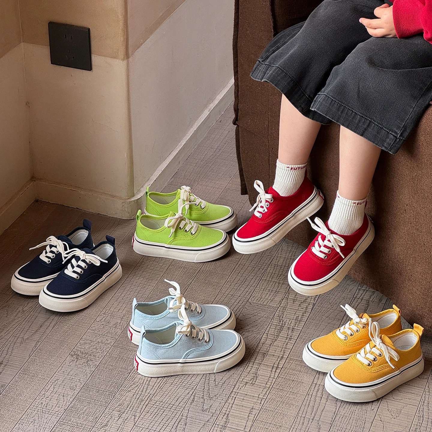 

Kids Shoes for Girl Children Canvas Shoes Lace Up Solid Color Fashion Popular Kids Sewing Thread Outdoor Soft Sole Sneakers