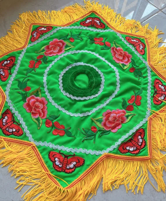 

Носовой платок с цветочной вышивкой и кисточкой для танцев, китайский Эр Рен Чжуань