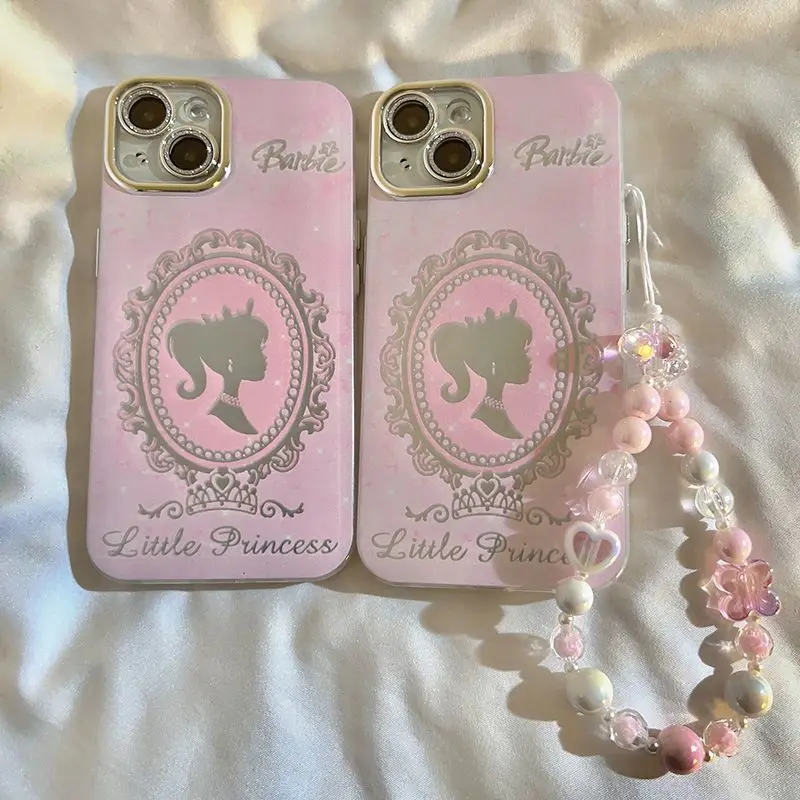 

Barbie Exquisite Phone Case Iphone14 Protect Set Iphone 15Pro Creativity 13Promax Girl Student Decorate Bracelet Soft Shell Gift